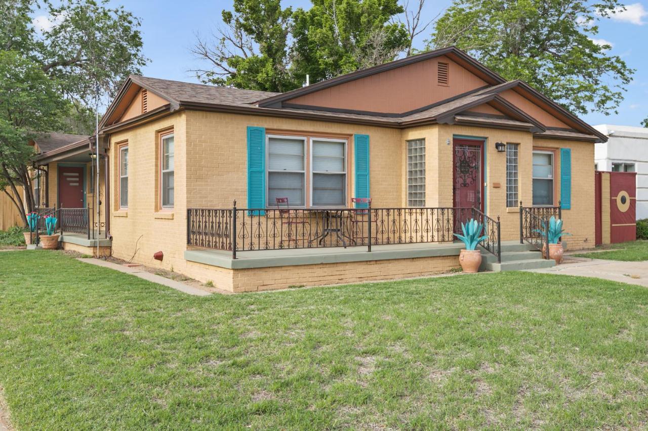 Luxury Oasis- 1 Bedroom Romantic Getaways Lubbock Dış mekan fotoğraf