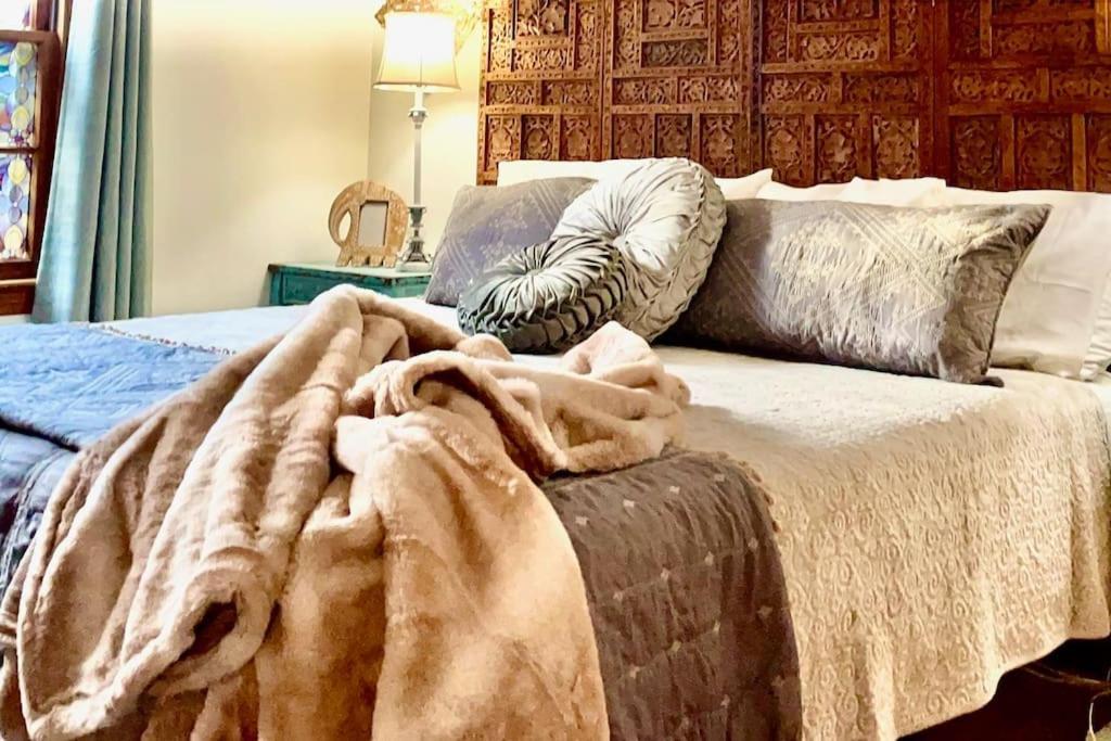 Luxury Oasis- 1 Bedroom Romantic Getaways Lubbock Dış mekan fotoğraf